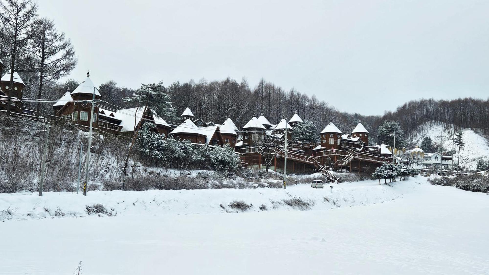 Elf Resort Hotel Пхьончхан Екстер'єр фото