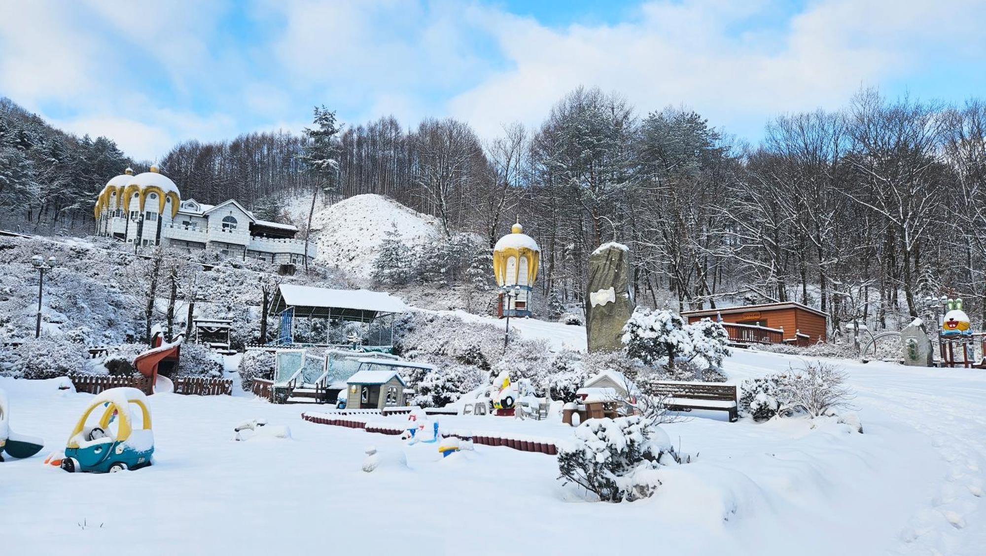 Elf Resort Hotel Пхьончхан Екстер'єр фото